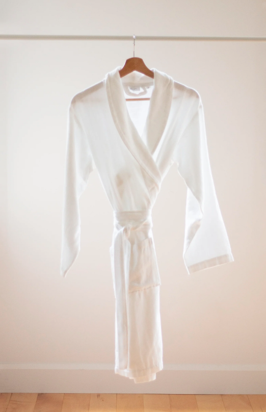 Robe - White