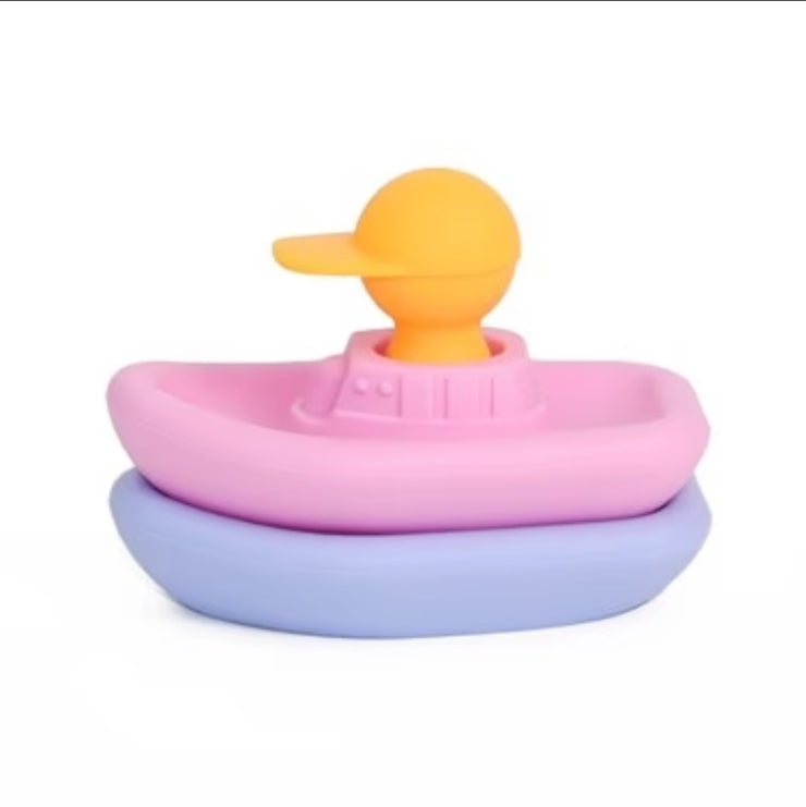 Bath Awakening Toy - Set of 2 Boats and 1 Captain in Pink